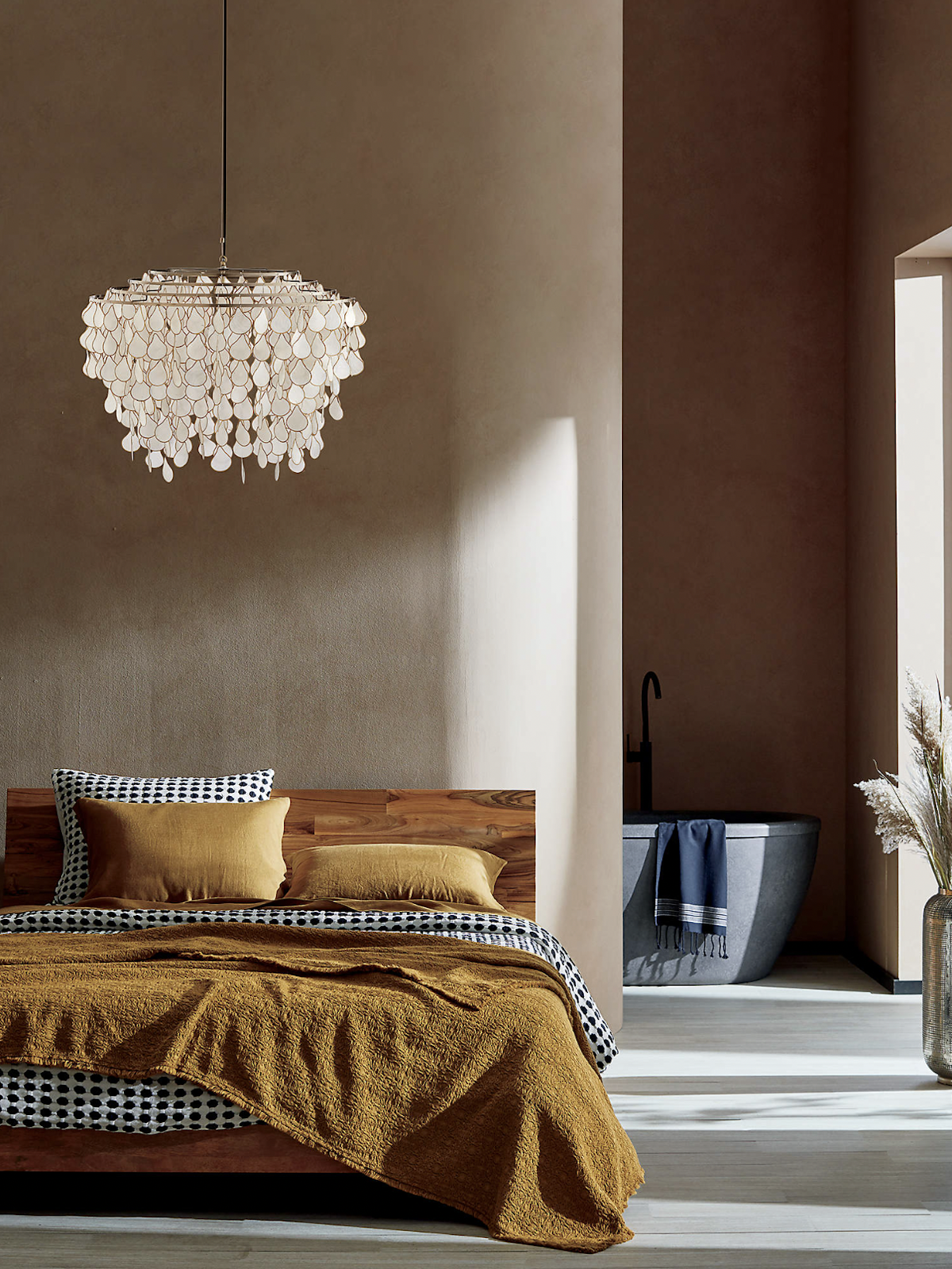 Chic Luxury Bedding That Will Reset Your Bedroom - Chic Bedding Good Quality Duvet Covers