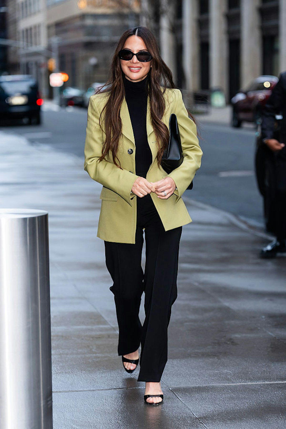 Olivia Munn Puts Her Stamp of Approval on This Season&rsquo;s Latest Color Trend