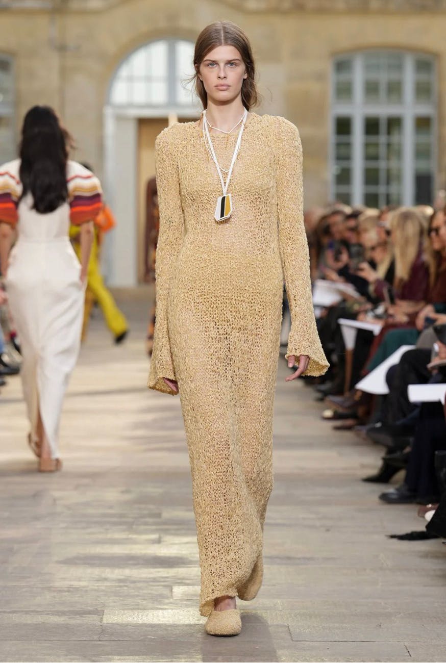 1781712332-gabriela-hearst-ss26-look-25.