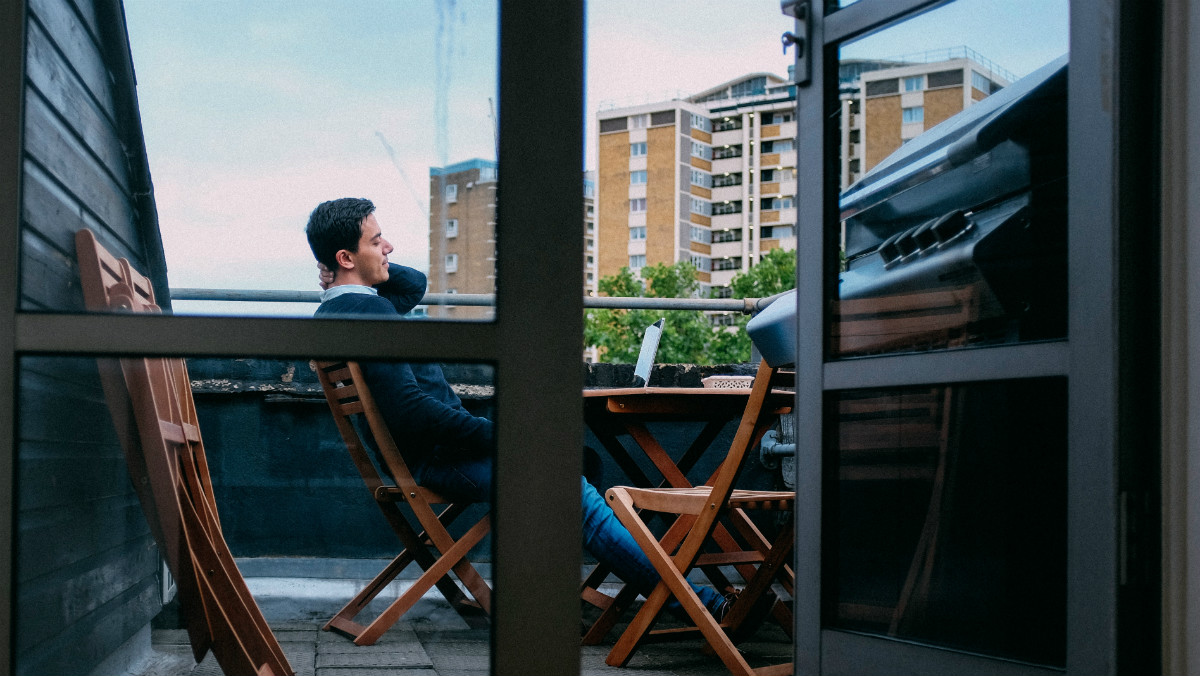 balcony|apartments|room