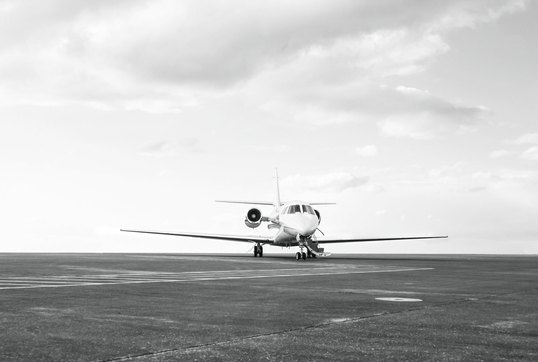 phenom 300 on tarmac