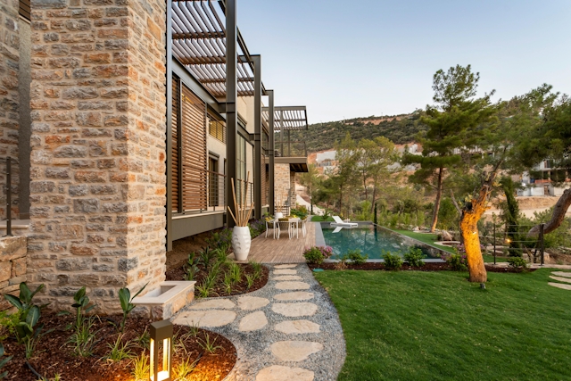 https://www.datocms-assets.com/40358/1779792383-pexels-realtor-turkiye-575431660-16959786.jpg