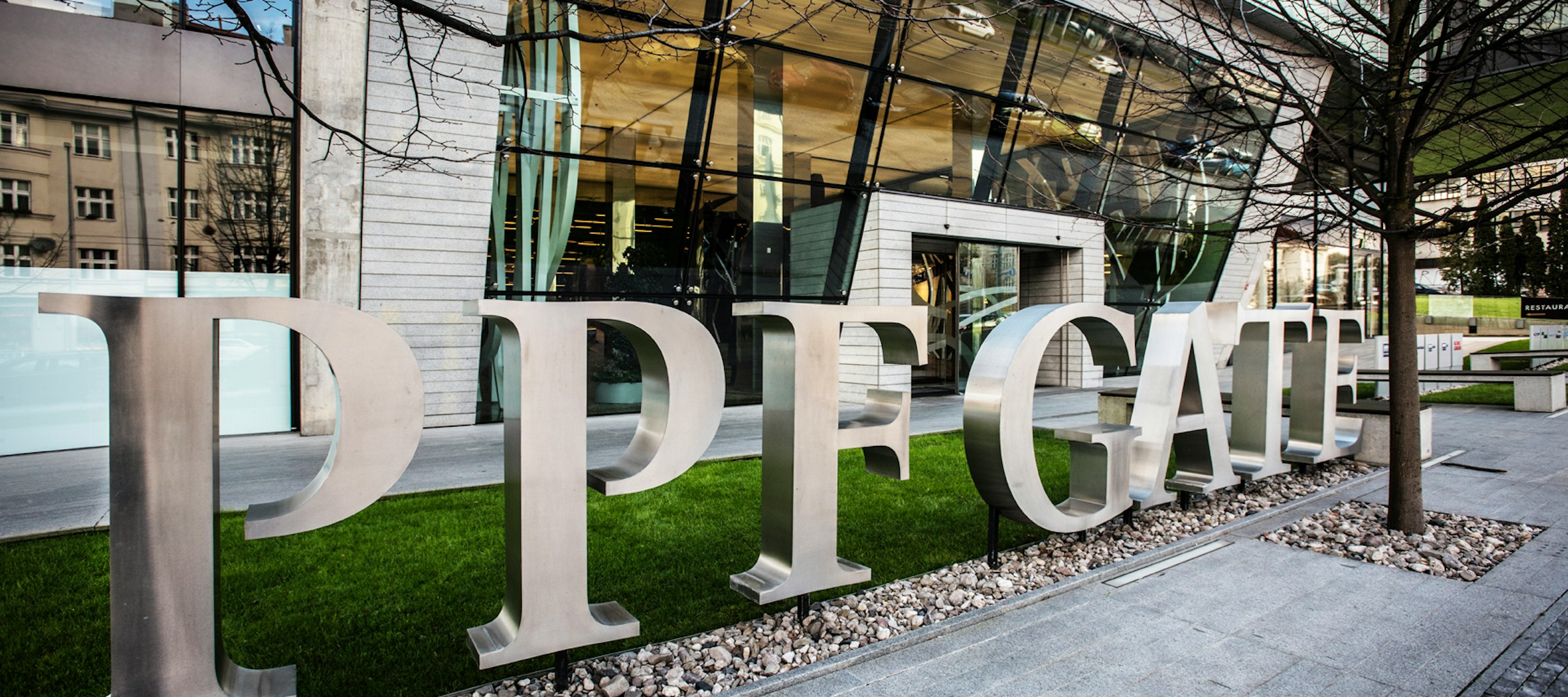 Ppf Gate PPF Group | Renáta Kellnerová and her family become PPF Group’s 100% owners