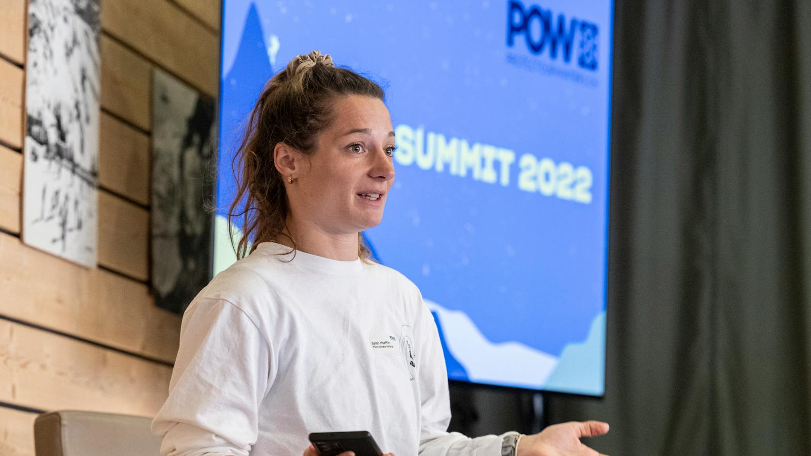 Sarah Hoefflin presenting at the POW Summit 22 Sarah Hoefflin presenting at the POW Summit 22