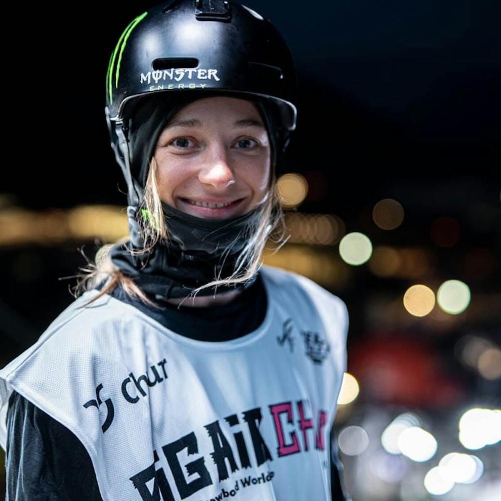 Sarah Hoefflin at Big Air Chur