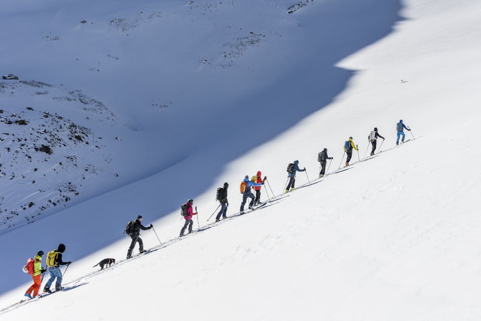 Parlaments-Skitour zu den Auswirkungen des Klimawandes in den Alpen