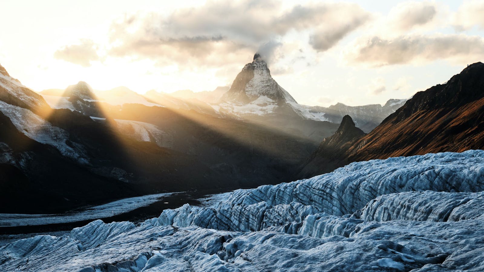 UN OUI À LA LOI CLIMAT PROFITE AUSSI AU TOURISME DE MONTAGNE