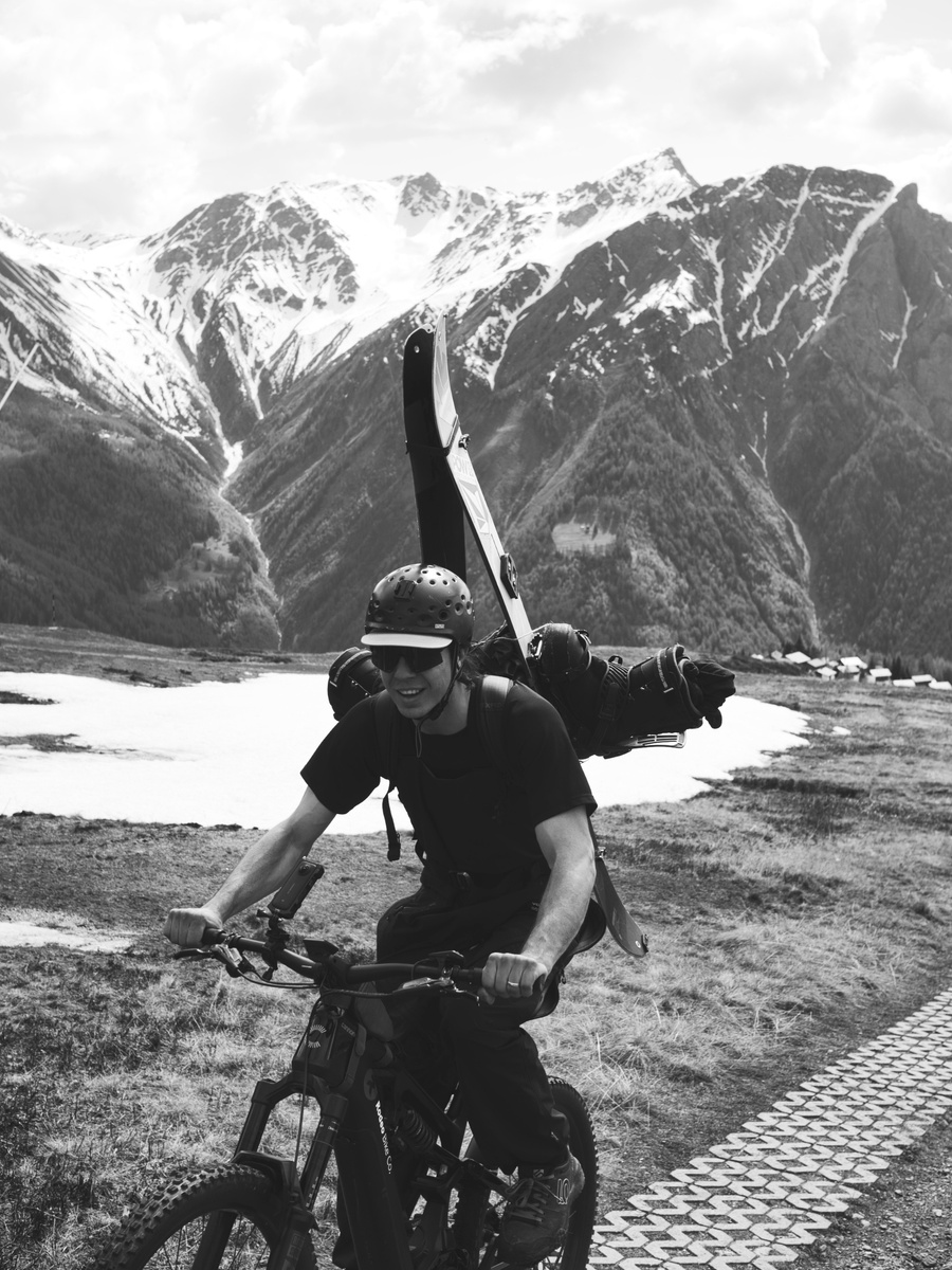 Velo und Ski