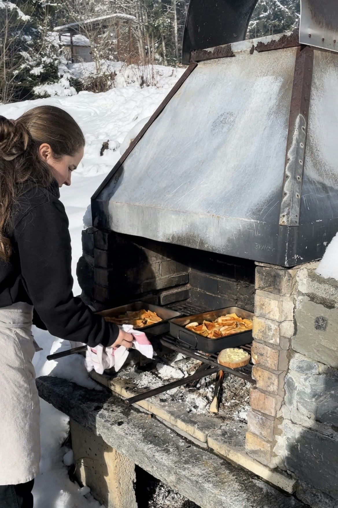 Kochen über dem Feuer Kochen über dem Feuer