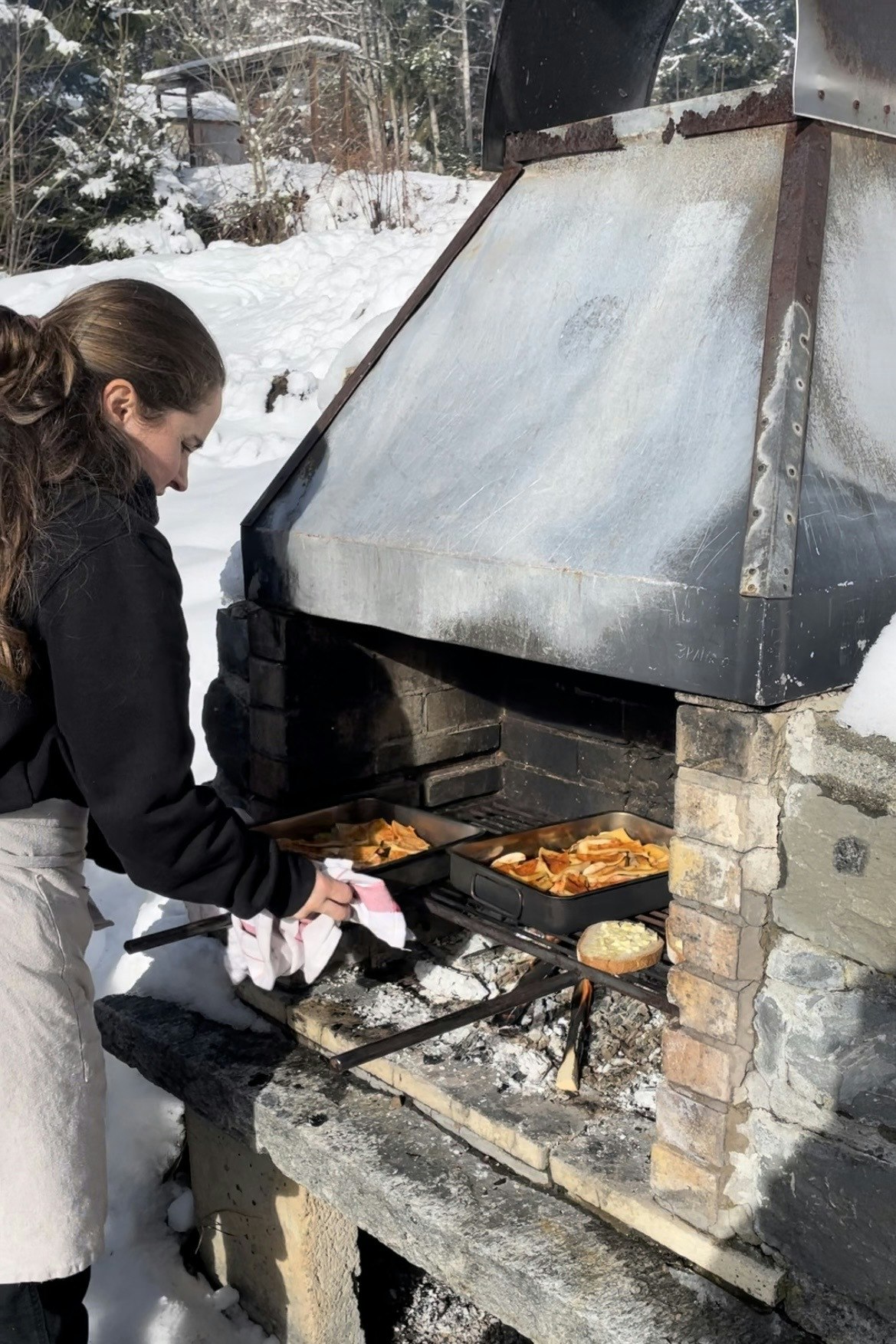 Kochen über dem Feuer