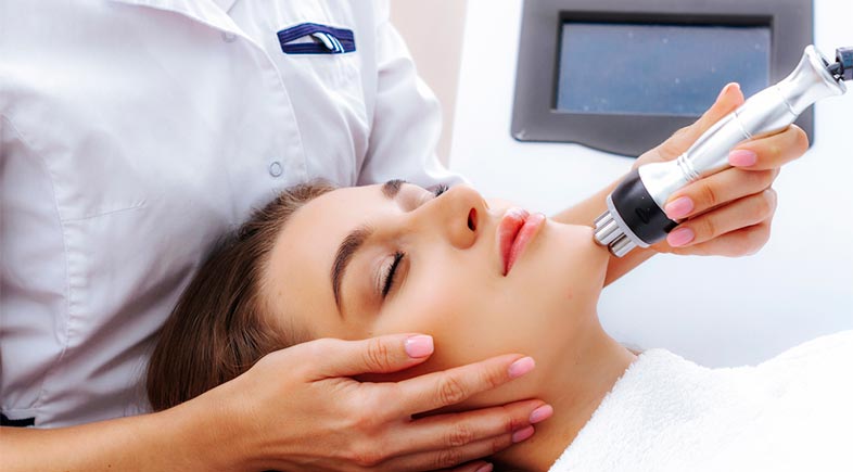 Woman getting Radiofrequency face lifting