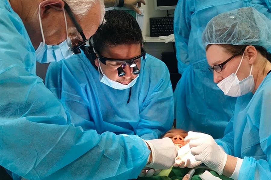 Implant training courses at Implant Success Today