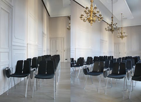 Via Sassetti  Reference of Italy Via Sassetti