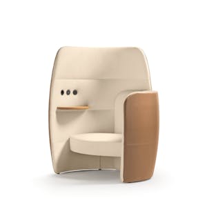 Only Ju ideale per utilizzare i propri device rilassandosi Immagine scontornata Only Ju