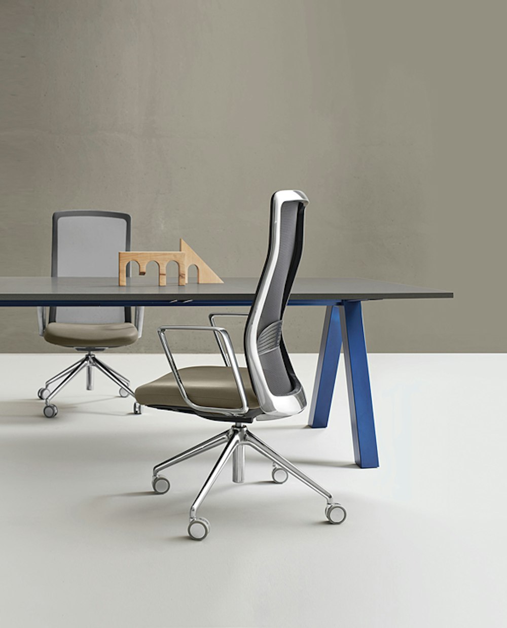 Two That's it armchairs around a desk