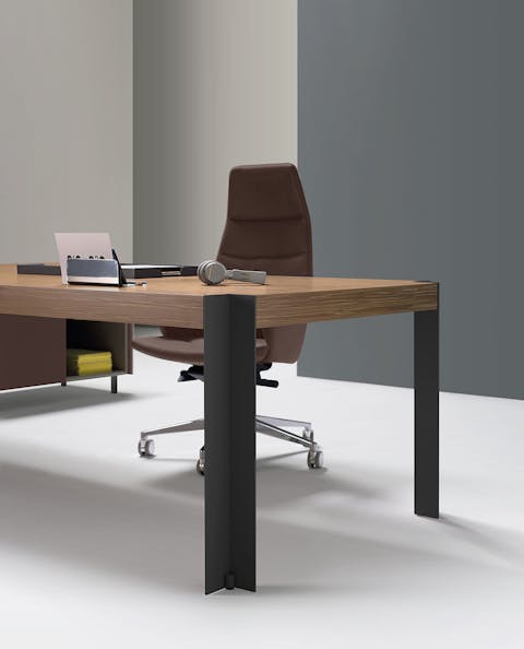 Roger Collection: Roger