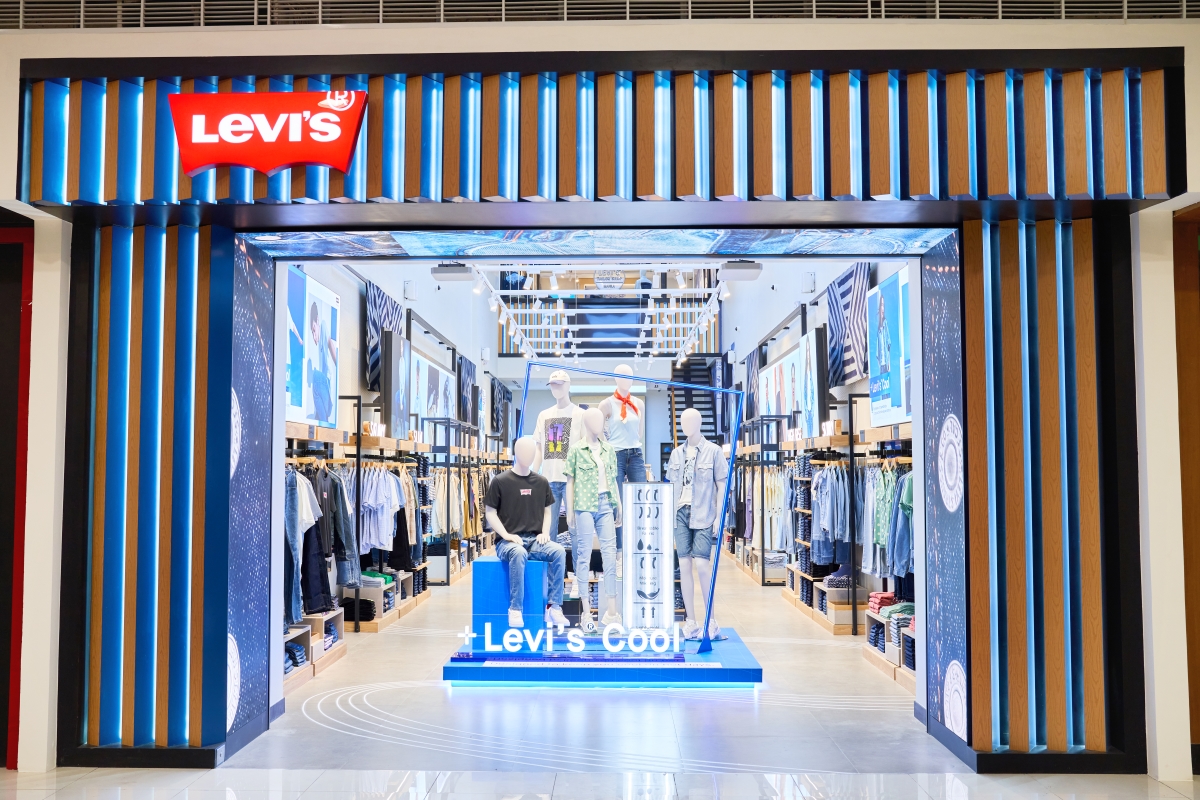 Lacoste boutique sm north cheap edsa