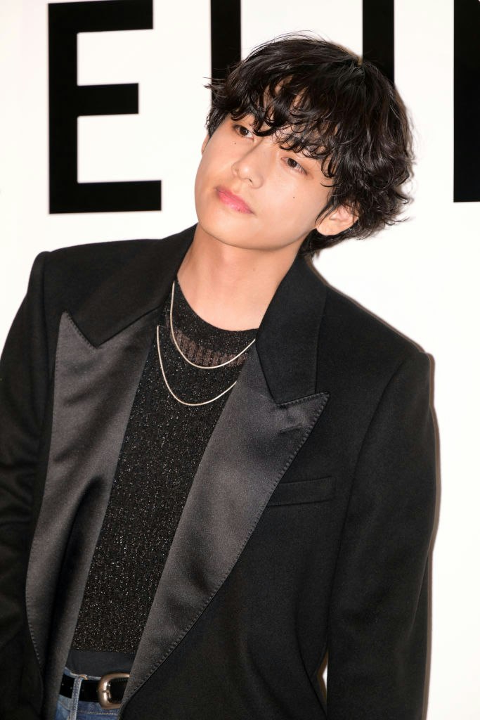 V Artist BTS V' Set to Release Debut Solo Album 'Layover' — Track List Release Date