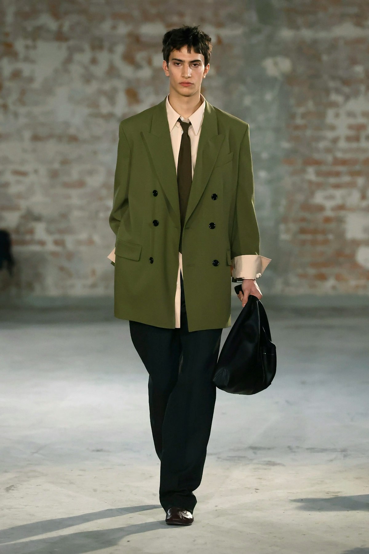 Comforting Elegance Rules in Ami Paris' Fall/Winter 2025 Collection ...