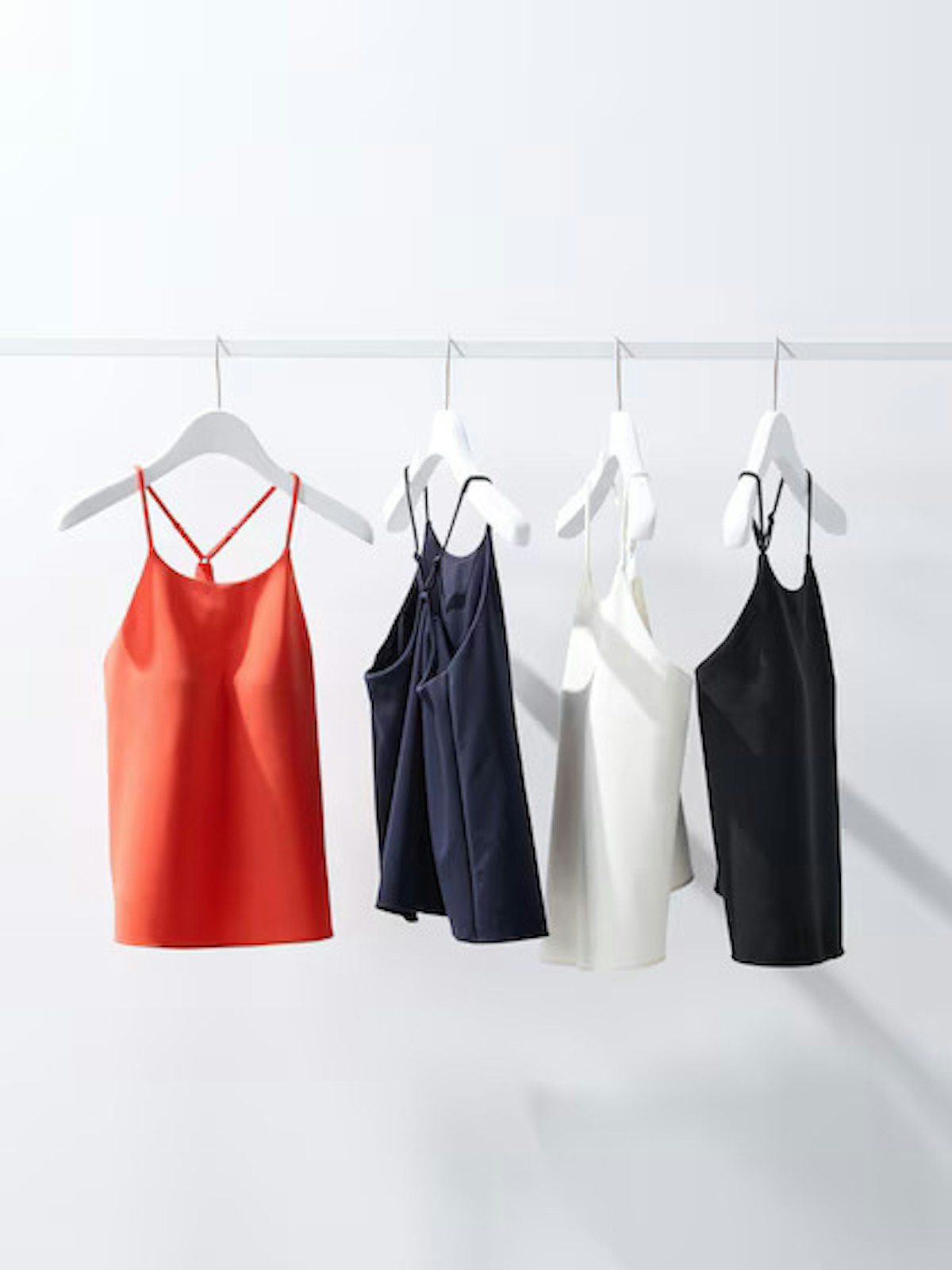 UNIQLO Redefines Everyday Comfort in the 2025 Spring/Summer Bra Top  Collection