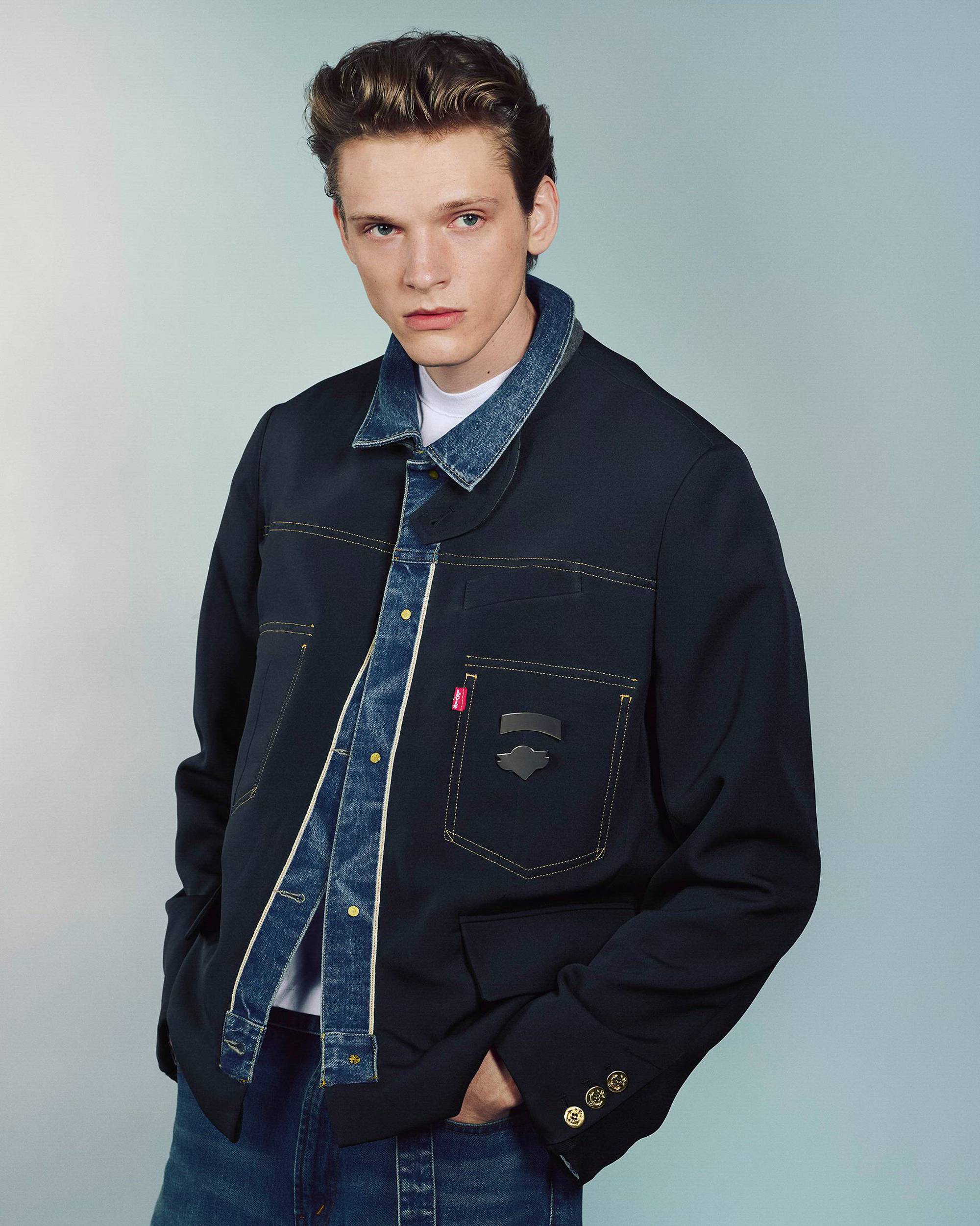 ジャケット・アウター 4 sacai LEVI'S Men's Denim Jacket Indigo SACAI x Levi's® Men's Dark Wash Denim Trucker Jacket