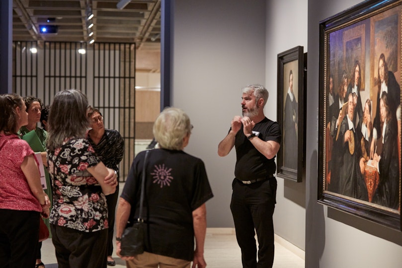 Auslan tour led by Todd Wright