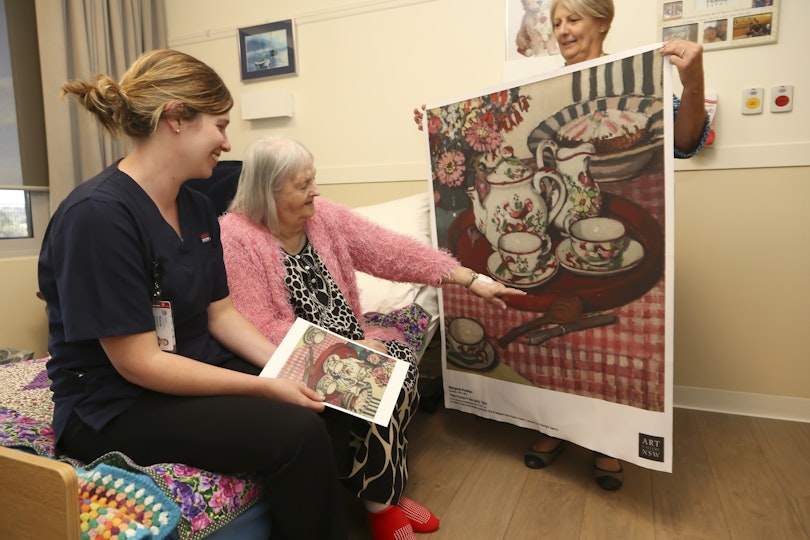 Healthcare staff engage a resident in the program, Murrumburrah-Harden Health Service 2021