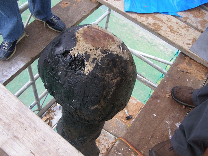In 2007 a similar treatment was undertaken.