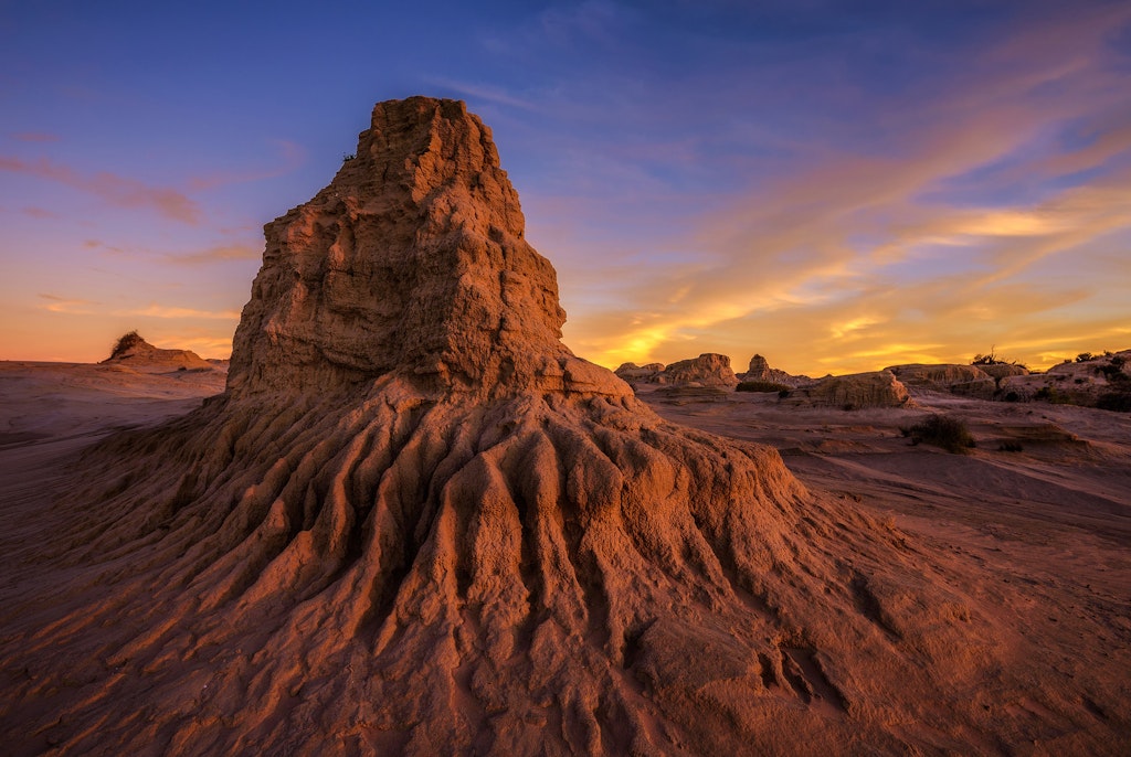 Sunset over the Walls of China in Mungo National Park