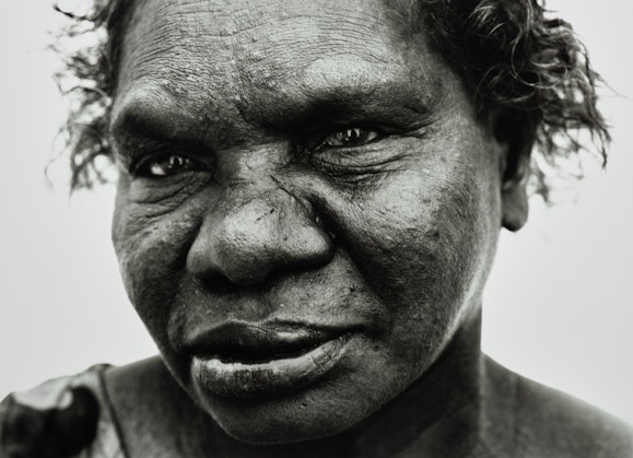 Ricky Maynard Wik Elder, Gladys from the series Returning to places that name us 2000, Art Gallery of New South Wales © Ricky Maynard/Copyright Agency