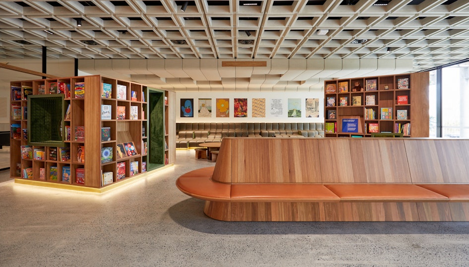 интерьер библиотеки университет. Wellcome library, london. университет искусств мусасино япония. общественная библиотека модерн. хатиодзи, округ токио, япония.