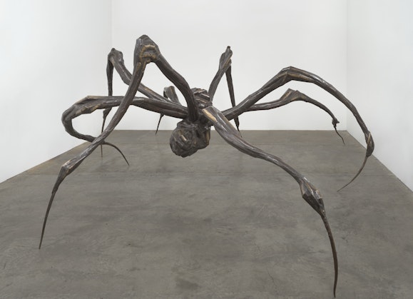A sculpture of a large spider