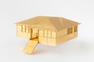 Catherine O’Donnell House 2 2022, from the series Golden house, image courtesy of the artist and Woollahra Gallery at Redleaf