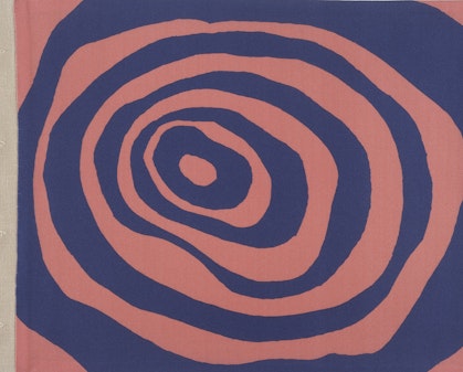 Wavy concentric circles in pink and blue