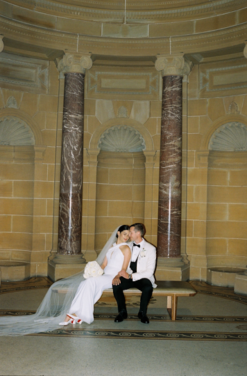 Wedding at the Art Gallery of New South Wales, photo: Alex Marks Photography