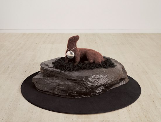 Sculpture of otter