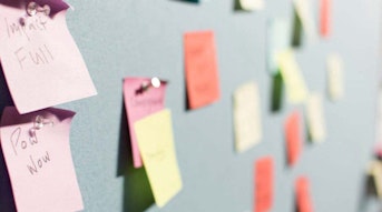 A new structured way to evaluate, run and optimize corporate innovation for C-Level and strategy managers.