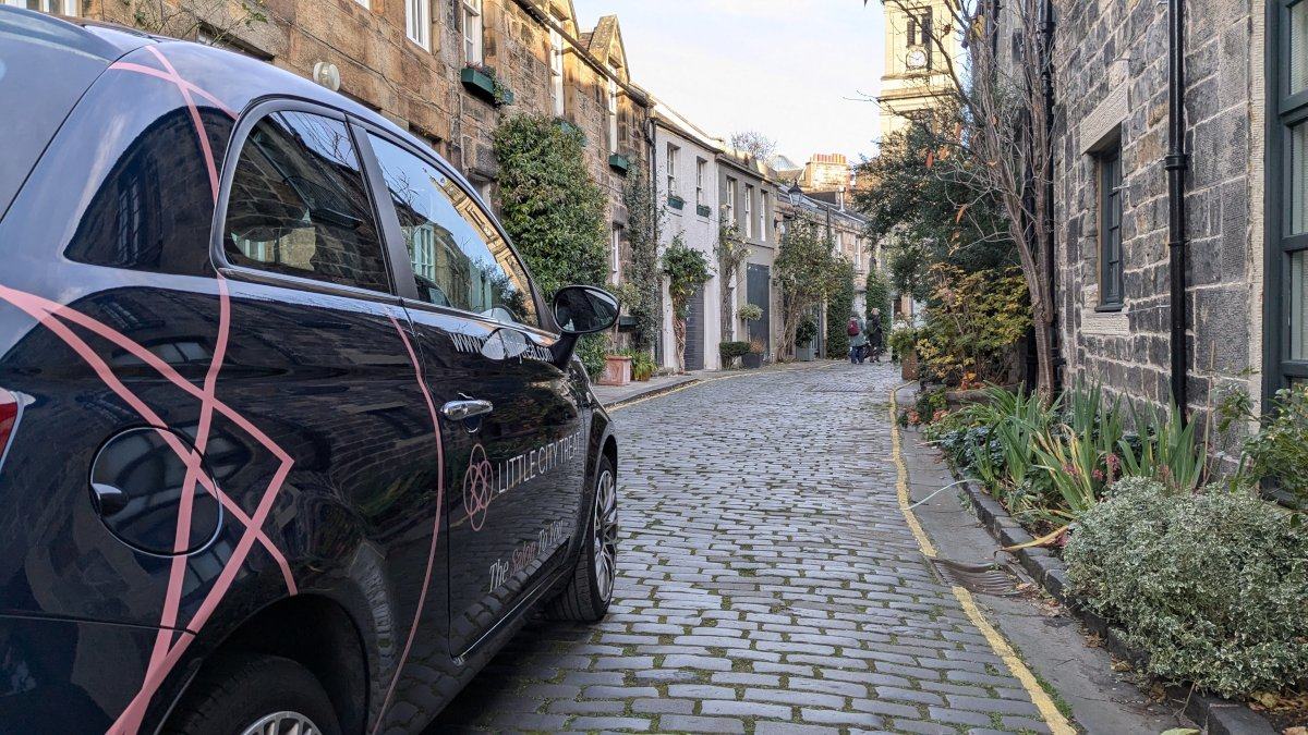 Little City Treat - Edinburgh's Mobile Beauty Salon