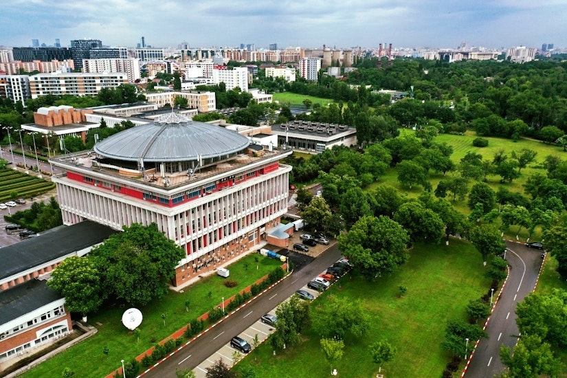 Parcul din Campusul Universității Politehnica din București