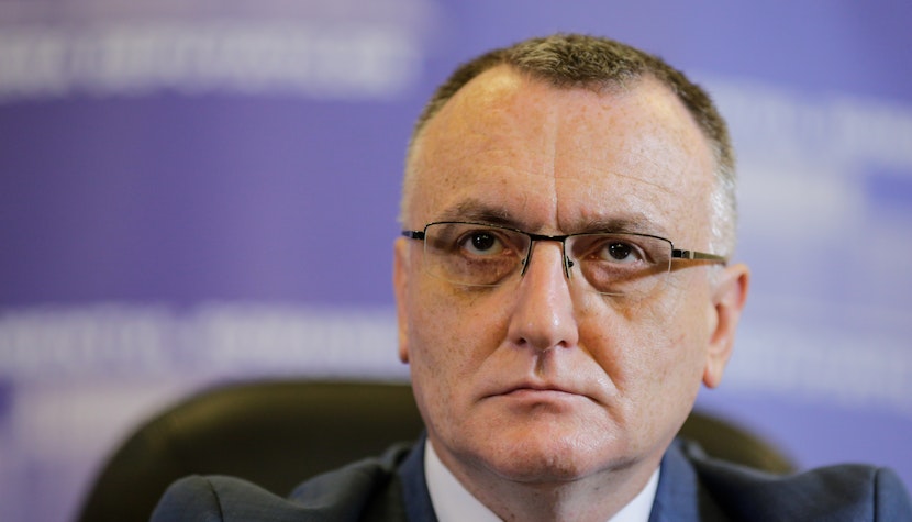 Moțiunea a avut doar 60 de voturi pentru, în timp ce 186 de deputați au votat împotriva ei. sorin cimpeanu