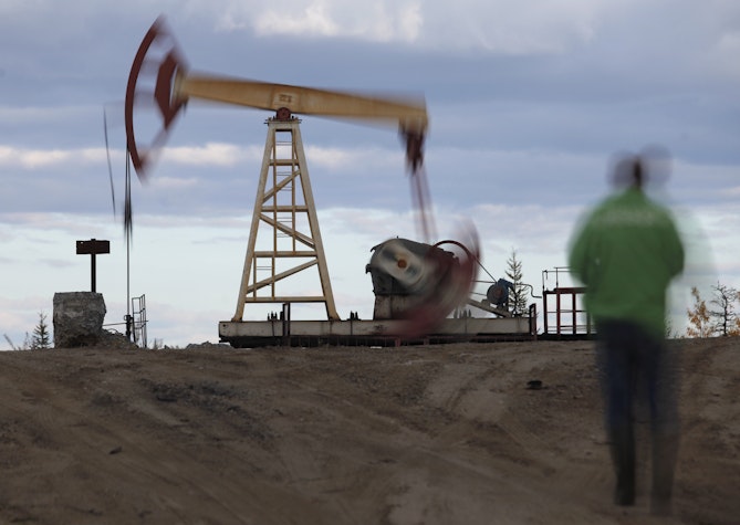 Instalatie petrol Rusia