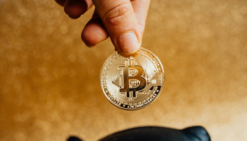 Minatul criptomonedelor necesită multă energie electrică pentru a alimenta sistemele informatice Criptomonede