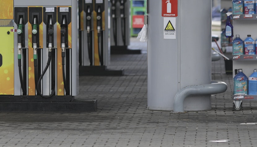 Guvernul a compensat parțial prețul la pompă al carburanților de la 1 iulie. carburanti