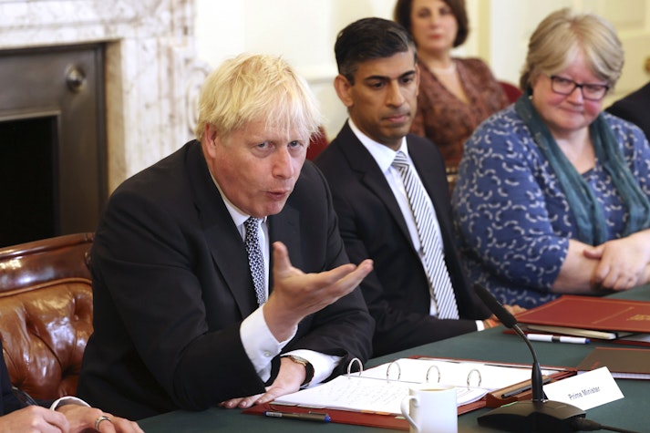 Boris Johnson și Rishi Sunak 