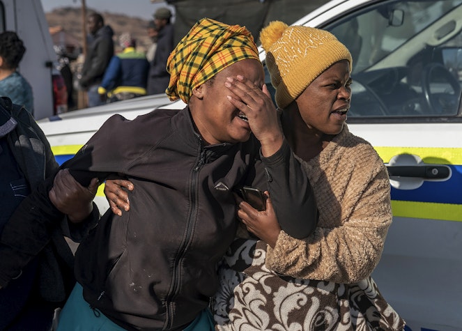 Împușcăturile în masă au avut loc într-un bar din comuna Soweto, în apropiere de Johannesburg
