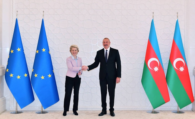 Președintele Azerbaidjanului, Ilham Aliyev, se întâlnește cu președintele Comisiei Europene, Ursula von der Leyen, la Baku
