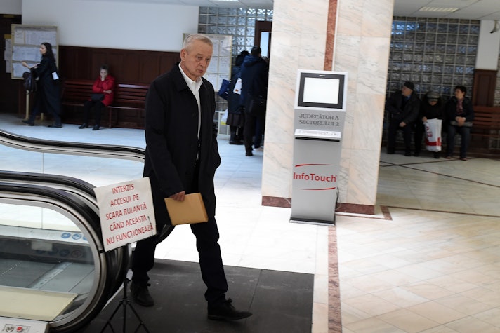 Fostul edil al Capitalei este încă în Grecia