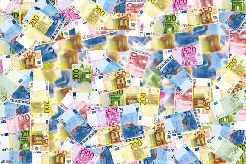Peste 40.000 de euro, bani pentru românii din diaspora prin programul Start-Up Nation
