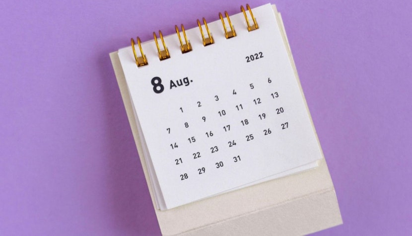 Românii vor avea un weekend prelungit în luna august Calendar luna august