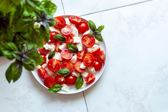 Salata de rosii cu branza
